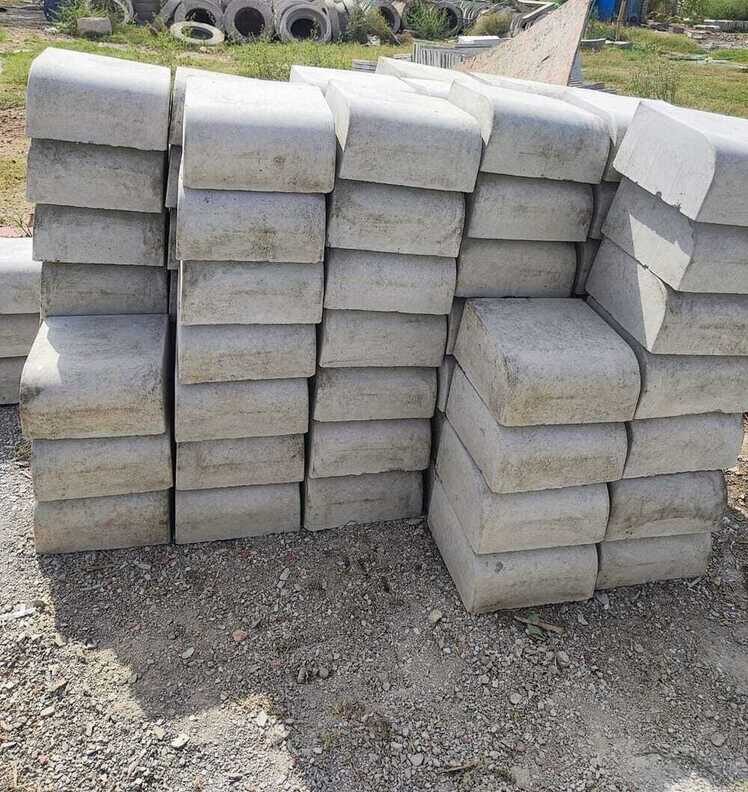 precast kerb stones